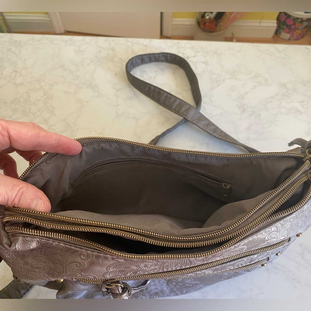 Stone Mountain Embossed Floral Handbag/Shoulder Bag - Picture 5 of 9
